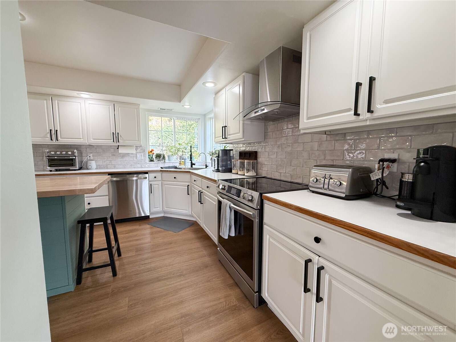 6 VALLEY VIEW PARK Drive , Omak, WA 98841