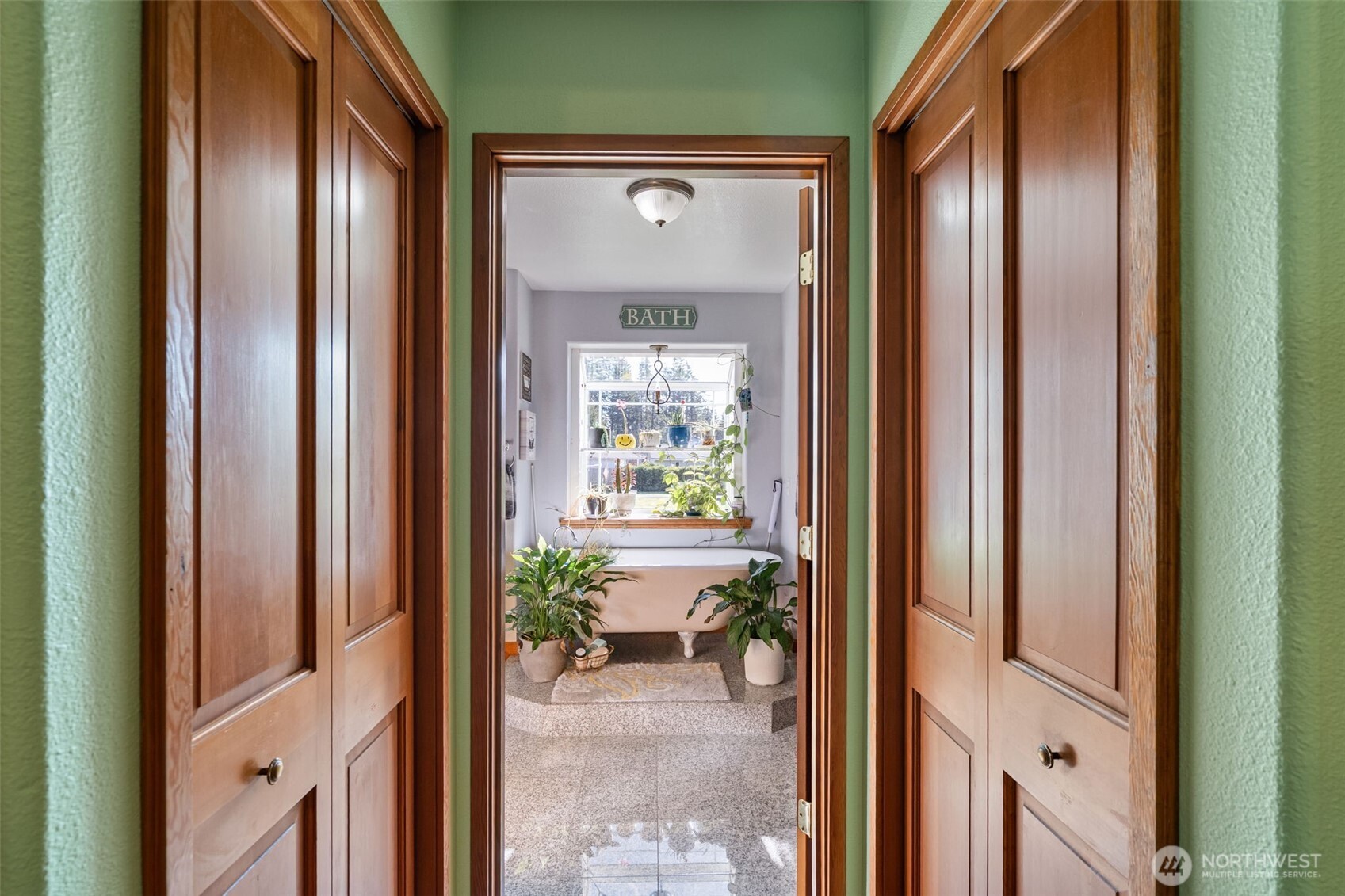 142 River Heights , Centralia, WA 98531