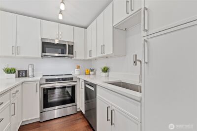 7850 Green Lake Drive N #101, Seattle, WA 98103 - Photo 7