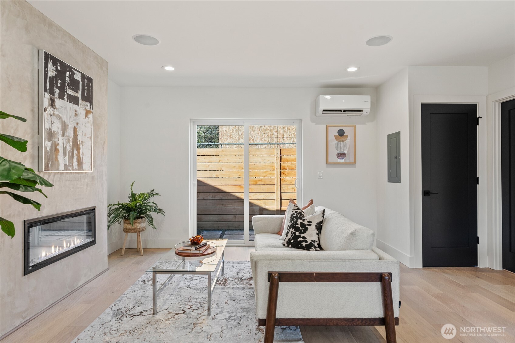 6315 9th Avenue NW, Seattle, WA 98107