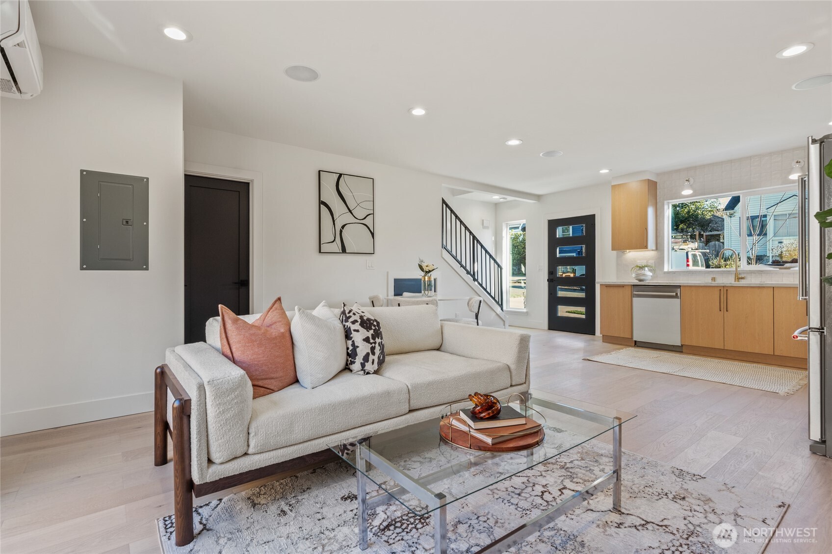 6315 9th Avenue NW, Seattle, WA 98107