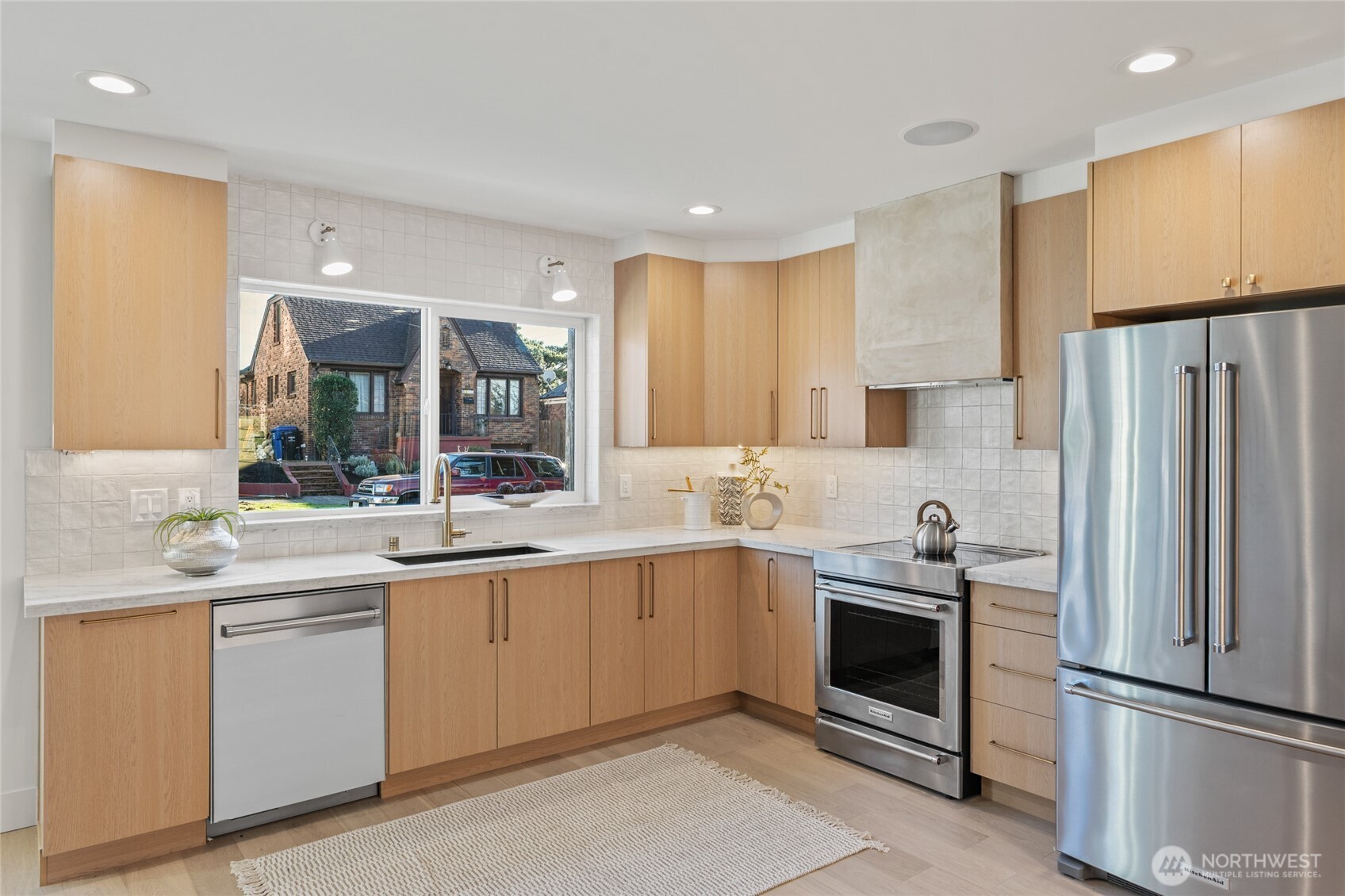 6315 9th Avenue NW, Seattle, WA 98107