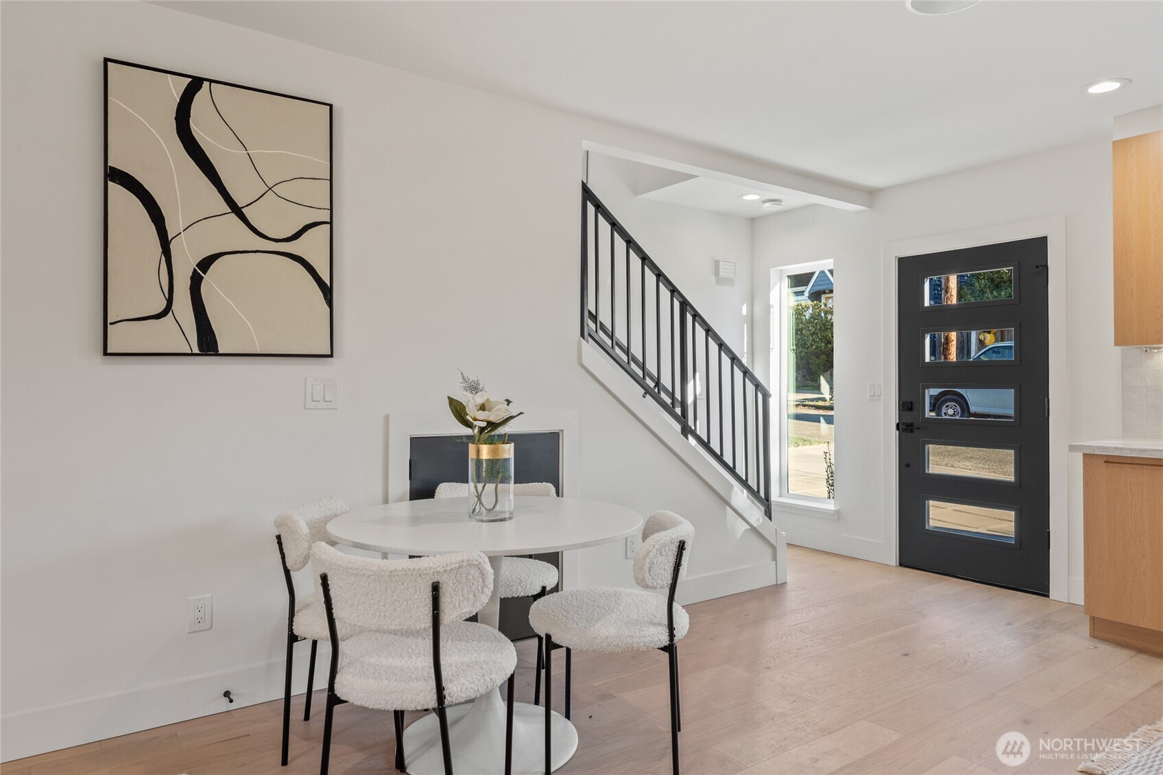 6315 9th Avenue NW, Seattle, WA 98107