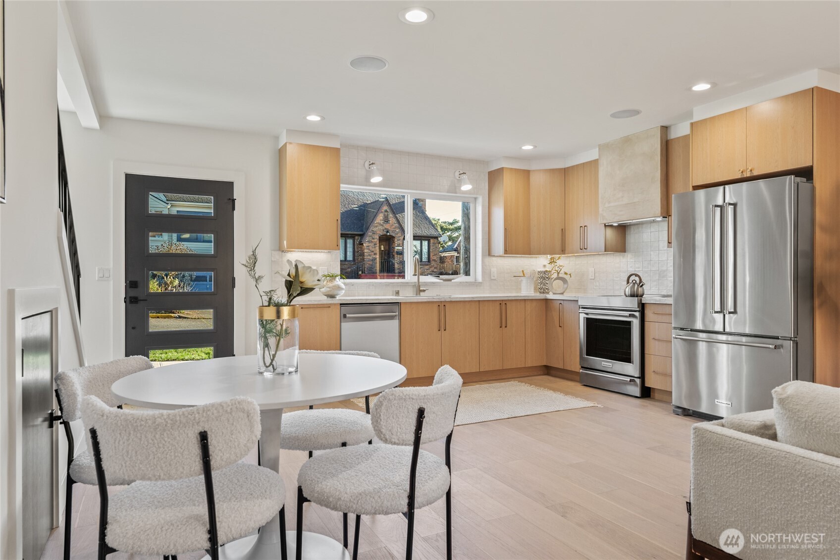 6315 9th Avenue NW, Seattle, WA 98107