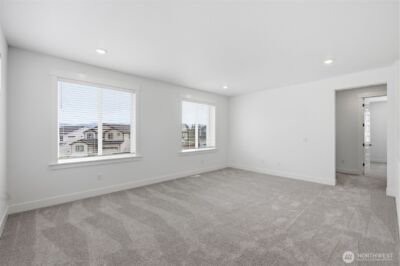 20401 Mystic Place E, Bonney Lake, WA 98391 - Photo 11