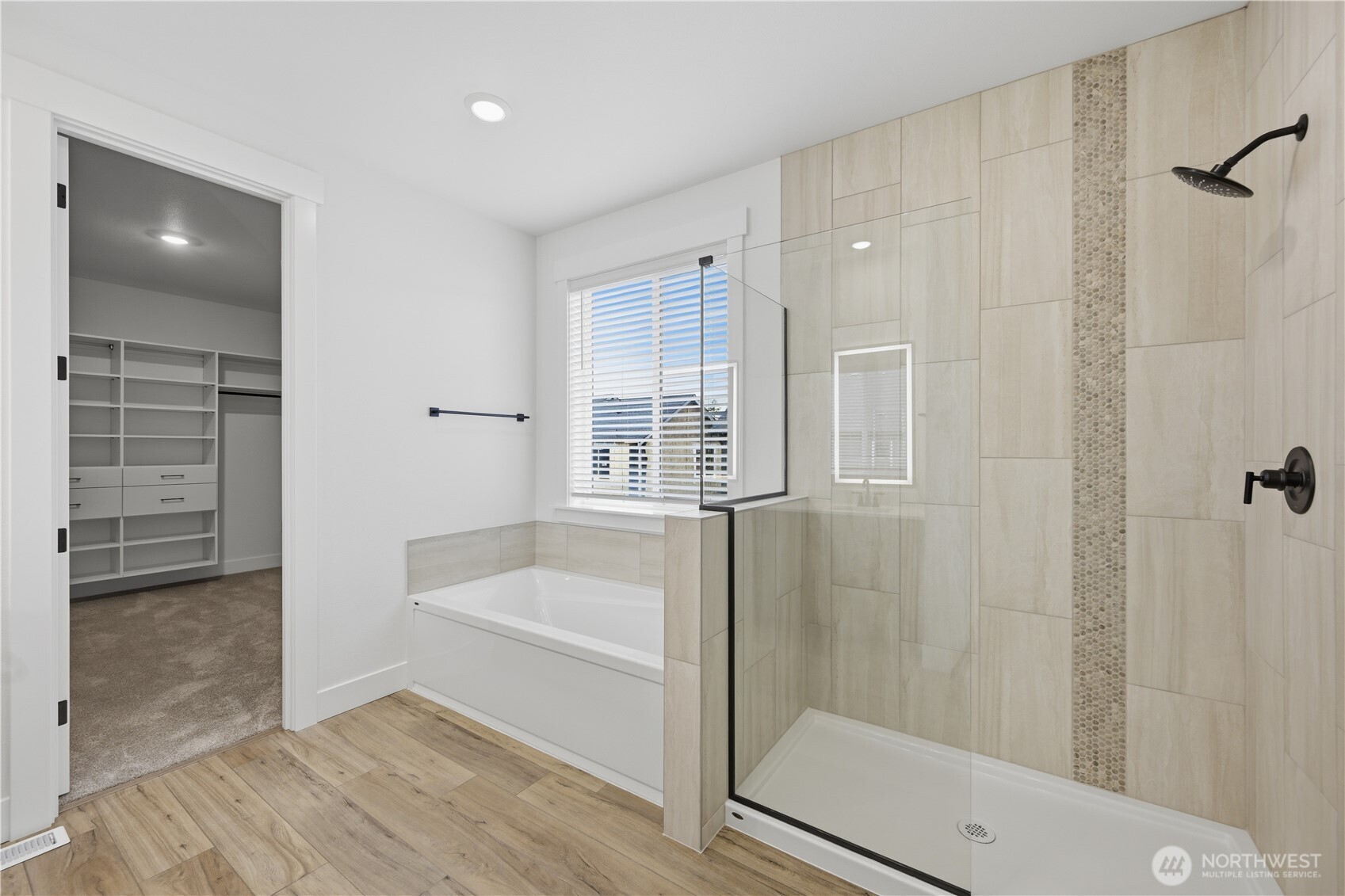 20401 Mystic Place E, Bonney Lake, WA 98391