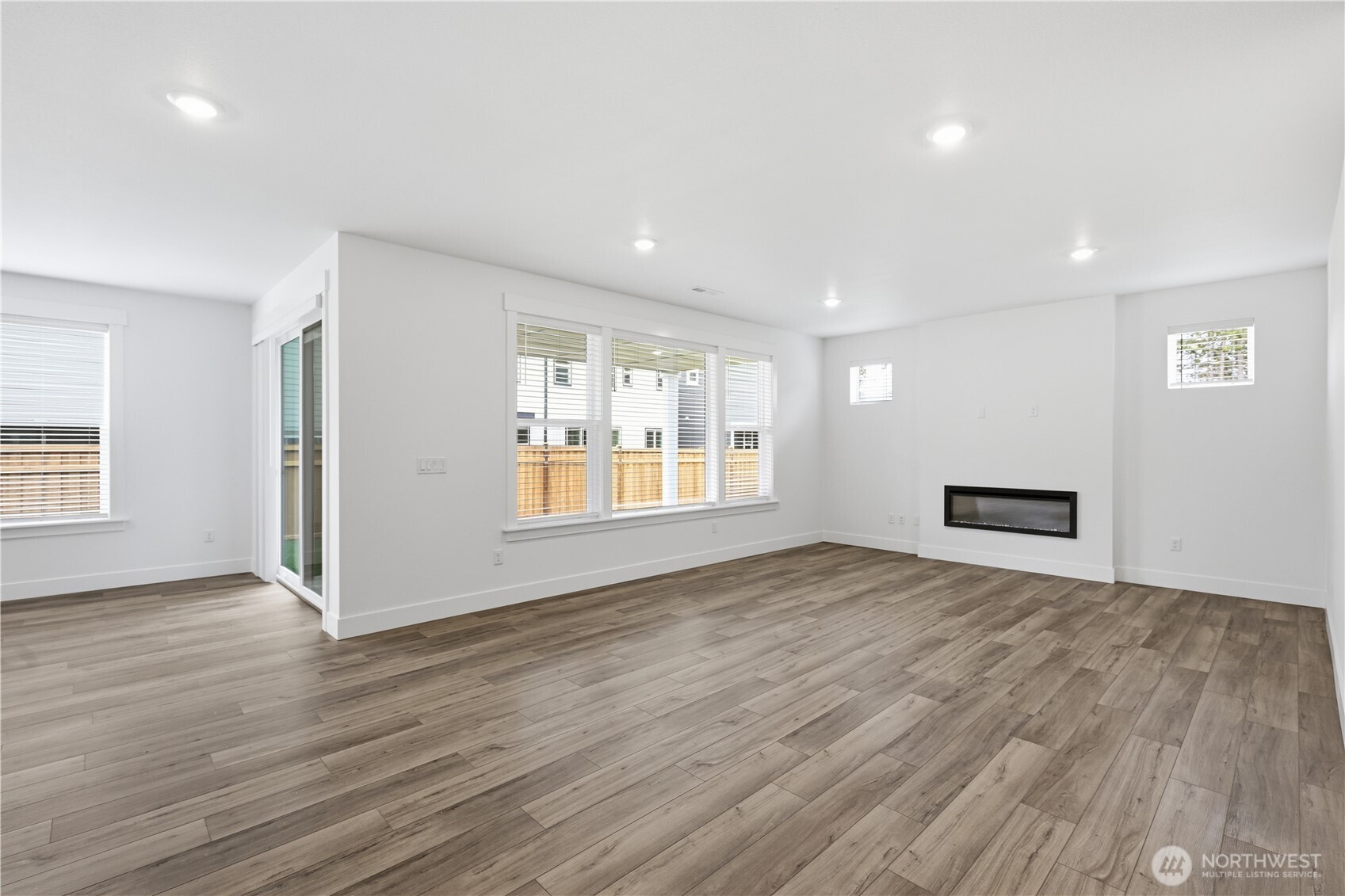 20401 Mystic Place E, Bonney Lake, WA 98391