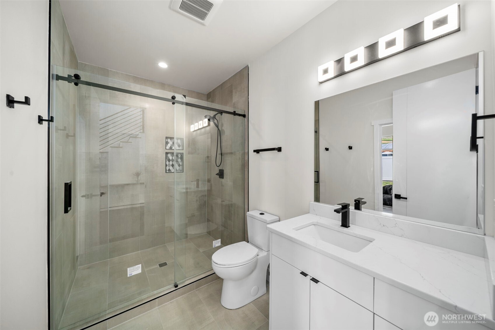 83 Summerset BLVD , Manson, WA 98831