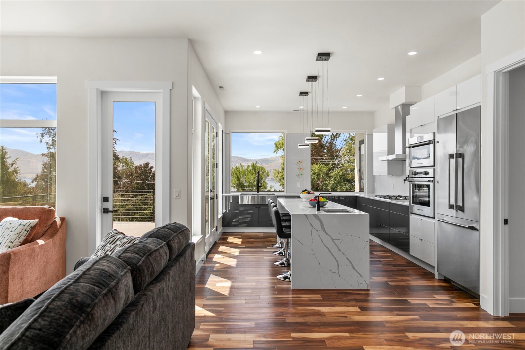 83 Summerset BLVD , Manson, WA 98831