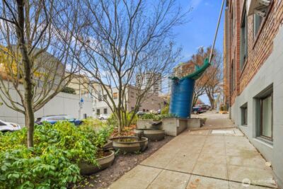 81 Vine Street #406, Seattle, WA 98121 - Photo 34