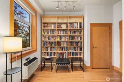 81 Vine Street #406, Seattle, WA 98121 - Photo 6