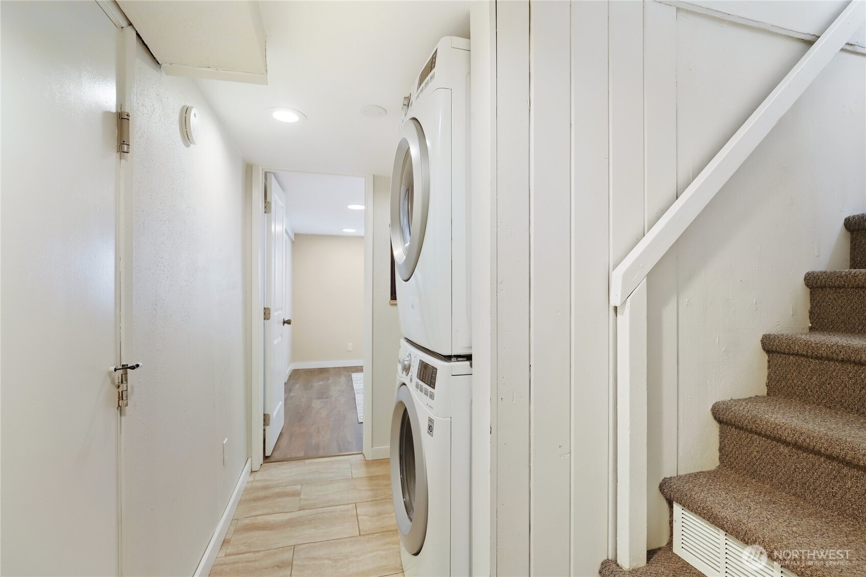 1121 Chester Avenue , Bremerton, WA 98337-1368