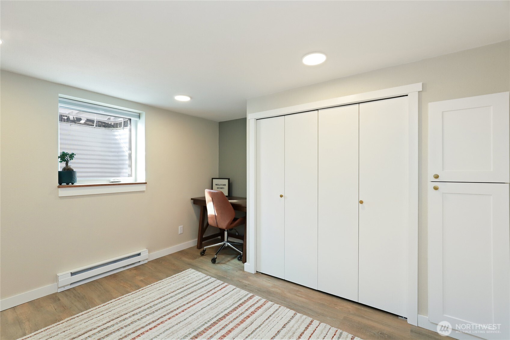 1121 Chester Avenue , Bremerton, WA 98337-1368