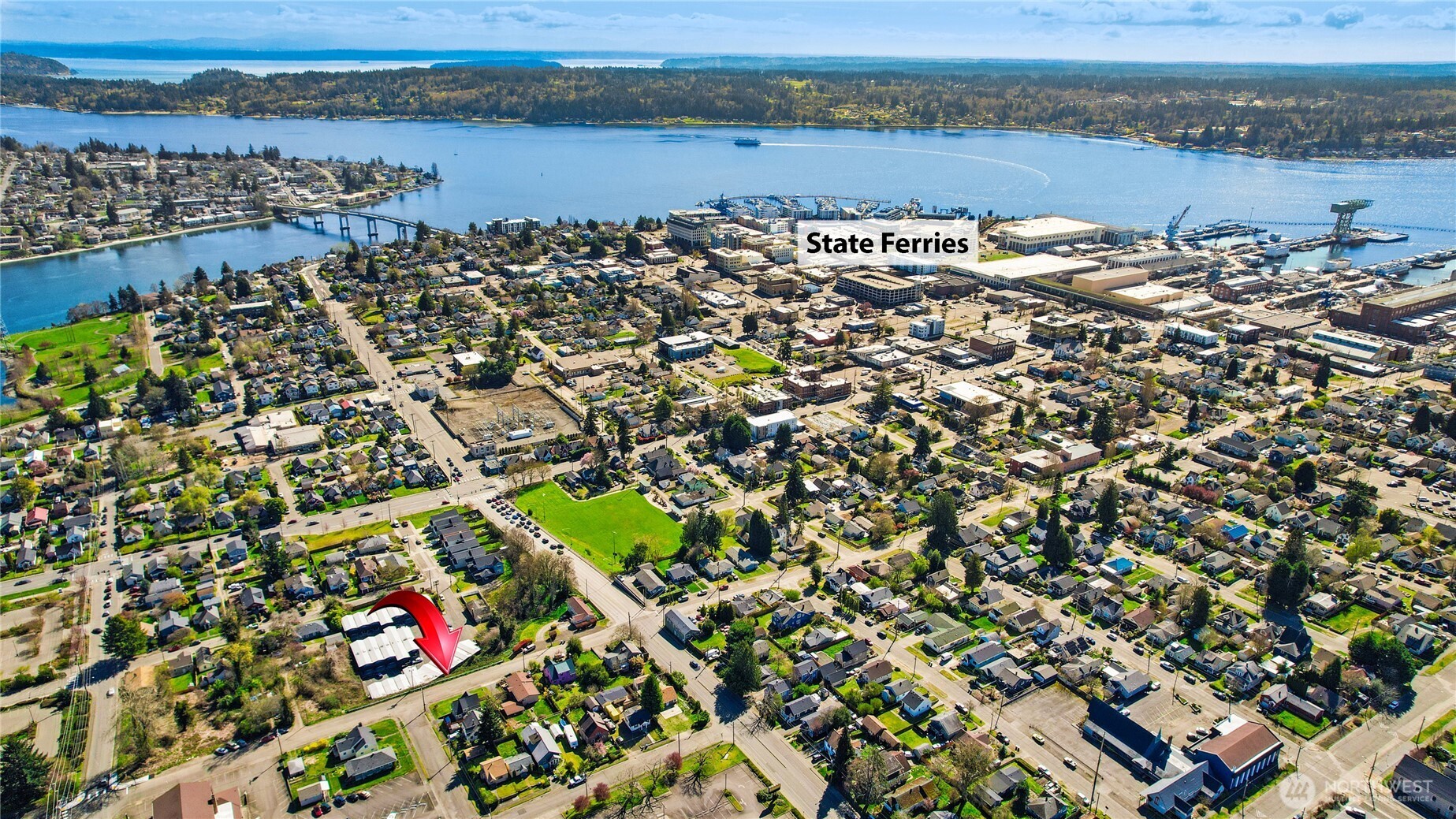 1121 Chester Avenue , Bremerton, WA 98337-1368