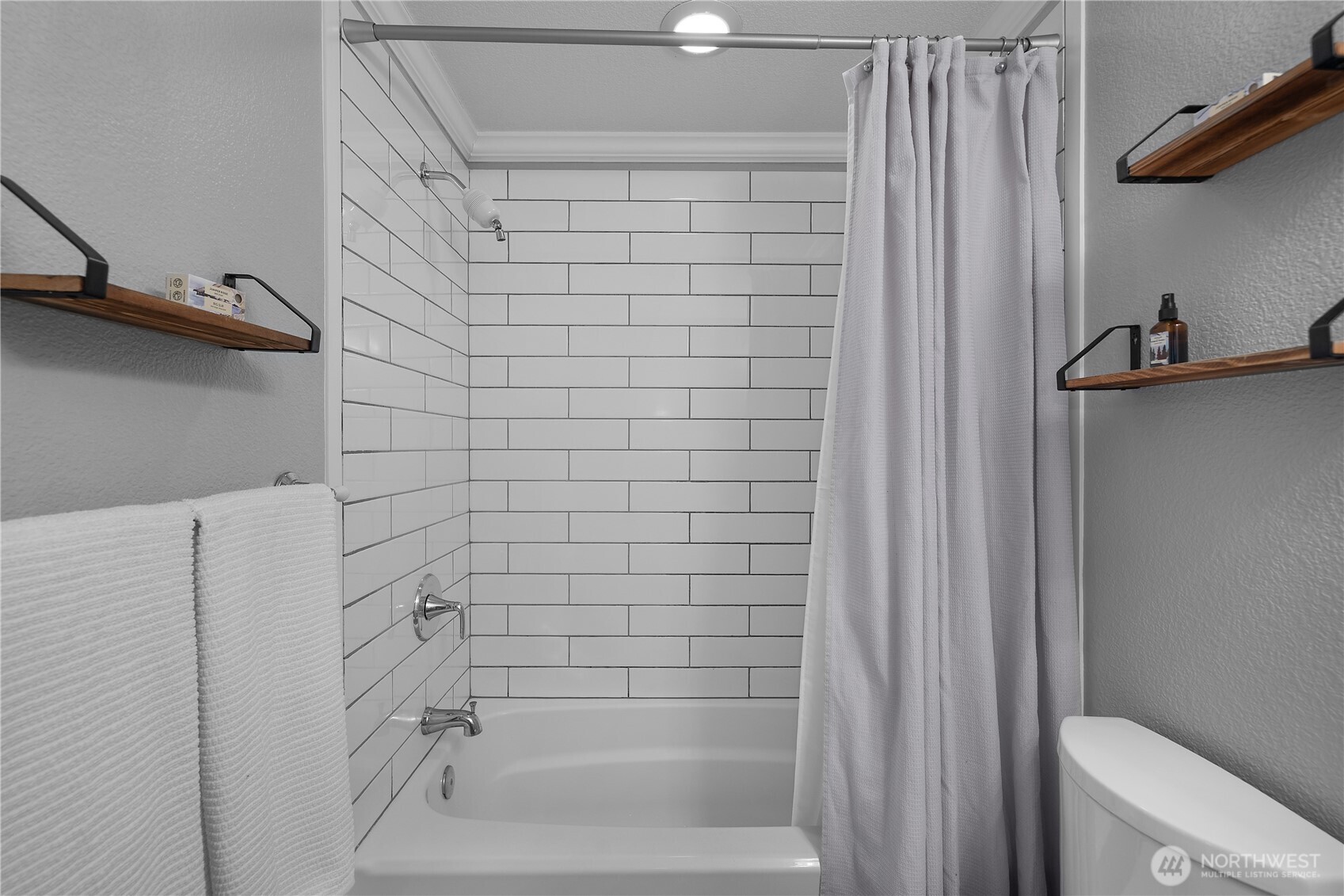 1505 Dickinson Avenue NW, Olympia, WA 98502