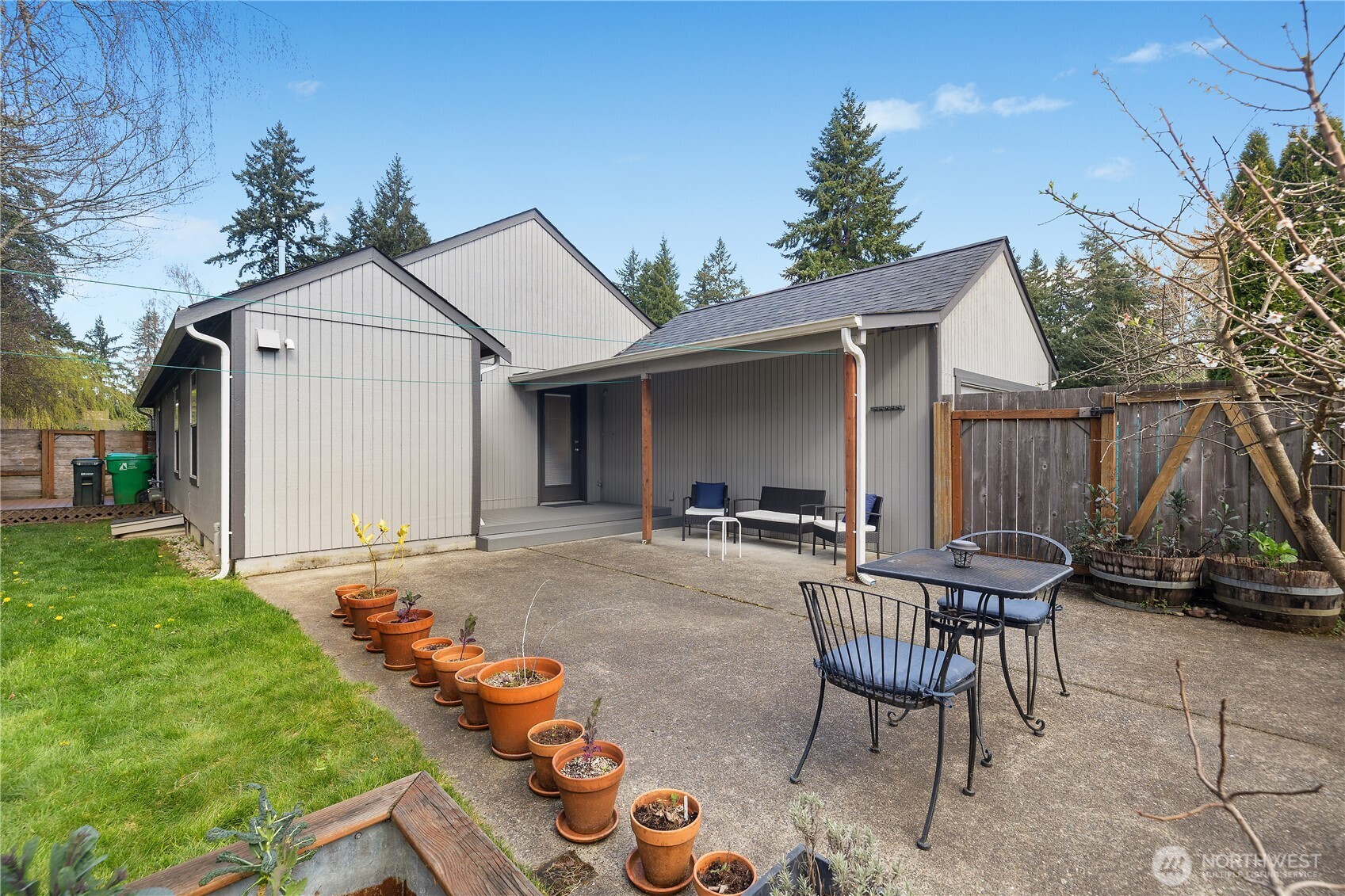 1505 Dickinson Avenue NW, Olympia, WA 98502