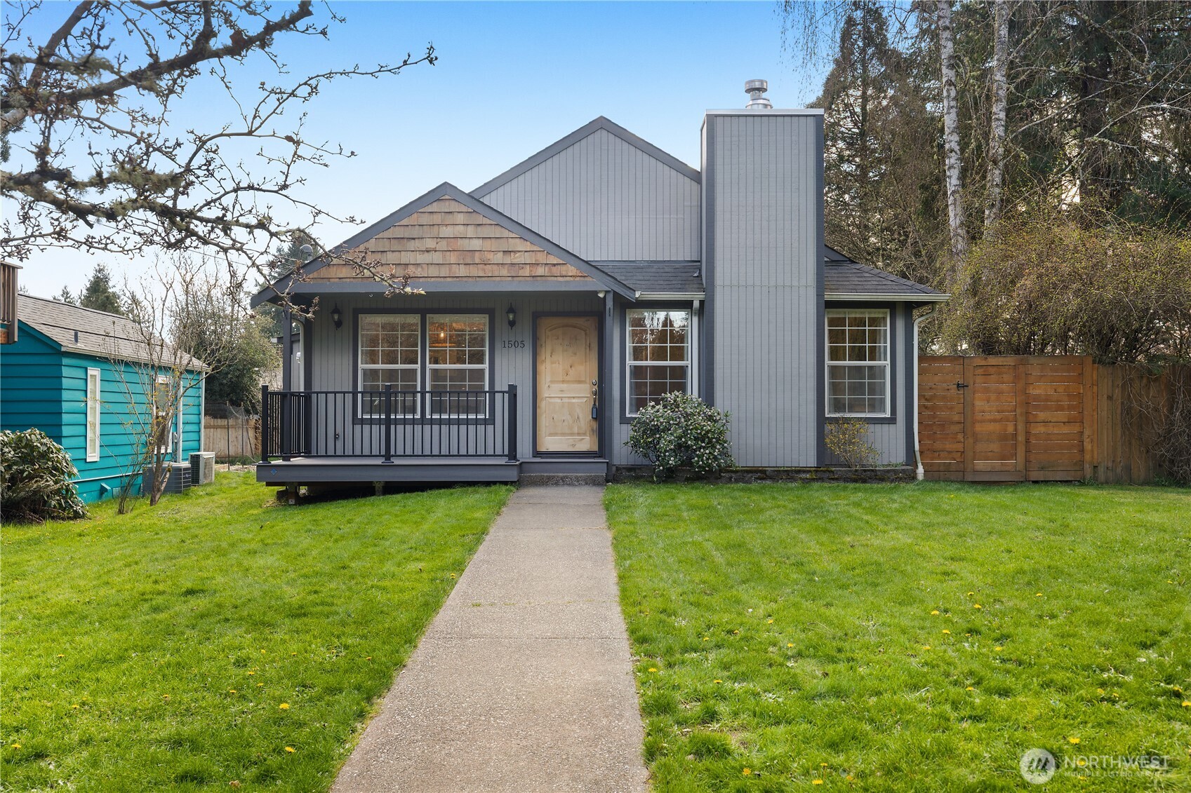 1505 Dickinson Avenue NW, Olympia, WA 98502