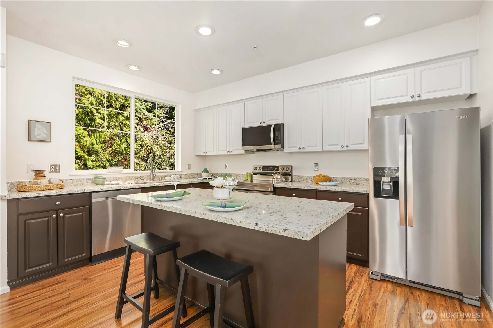 13000 Admiralty Way #G101, Everett, WA 98204