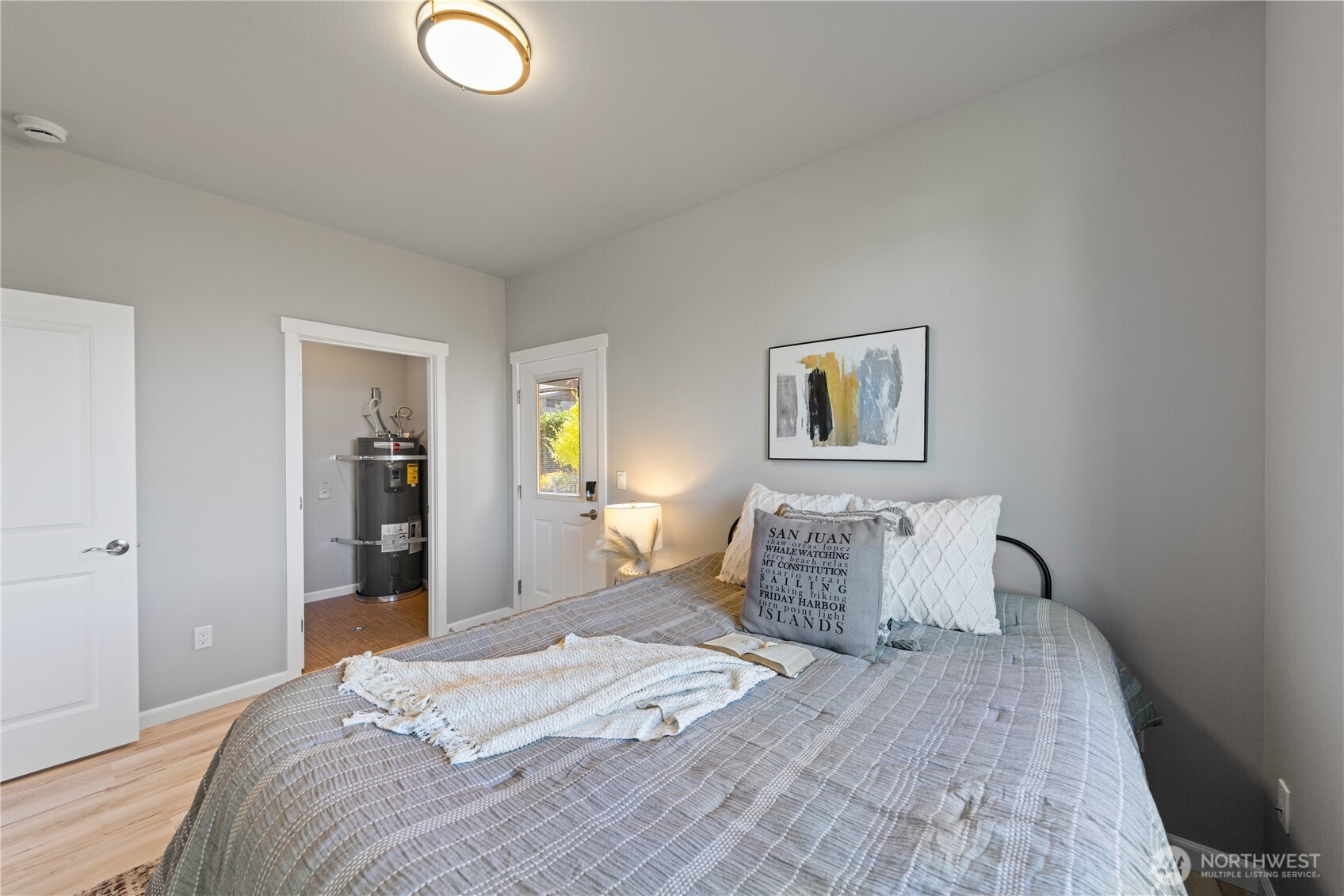 3650 Commercial Avenue , Anacortes, WA 98221-4230