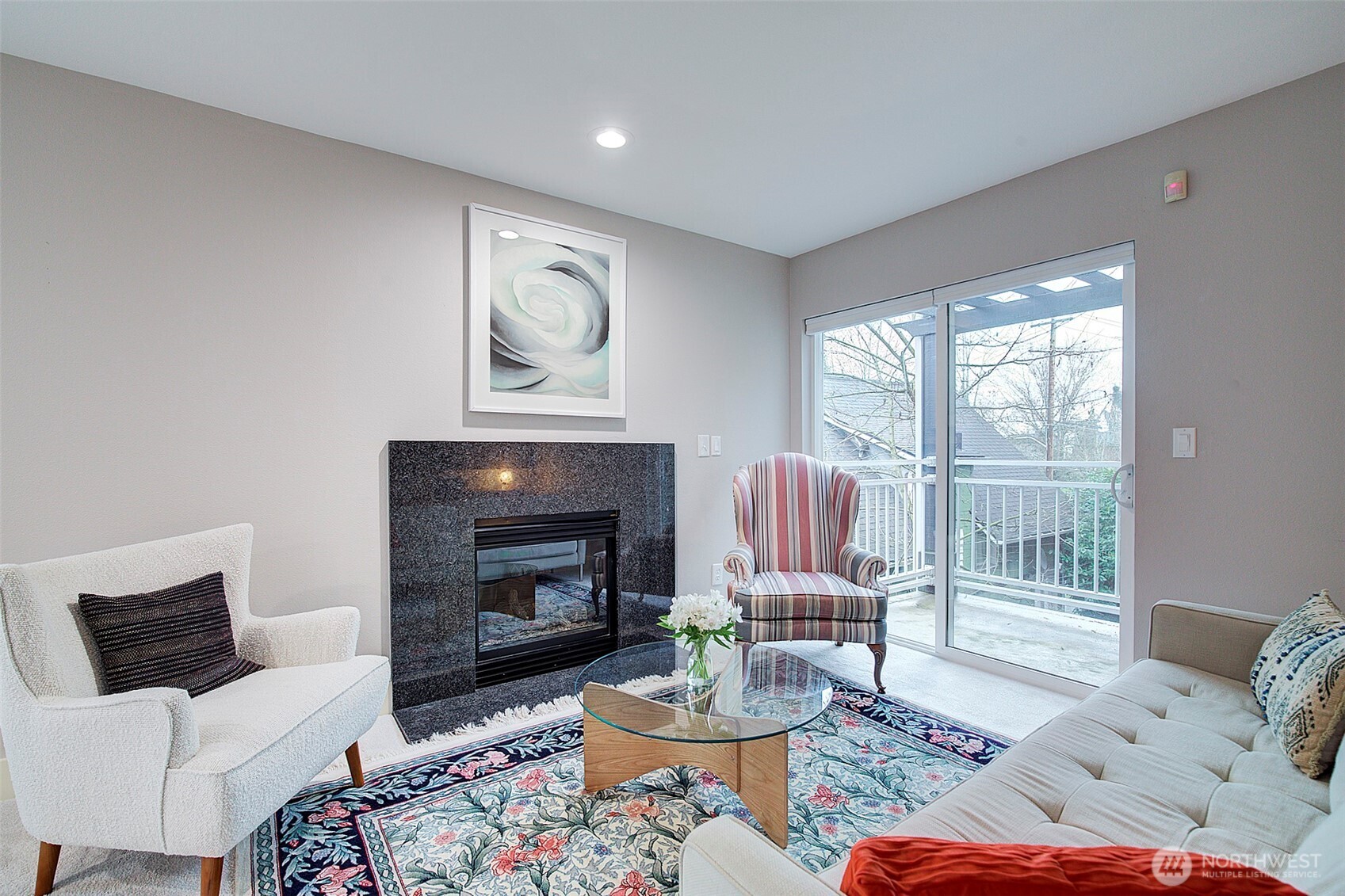 215 20th Avenue E #307, Seattle, WA 98112