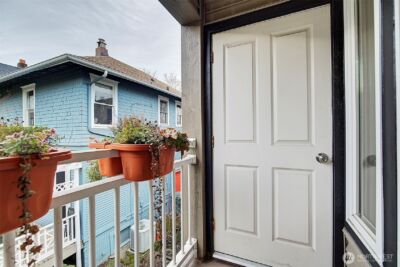 215 20th Avenue E #307, Seattle, WA 98112 - Photo 22