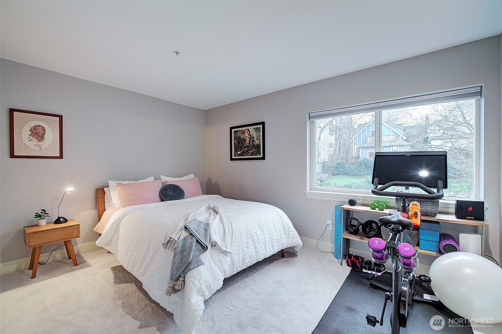 215 20th Avenue E #307, Seattle, WA 98112