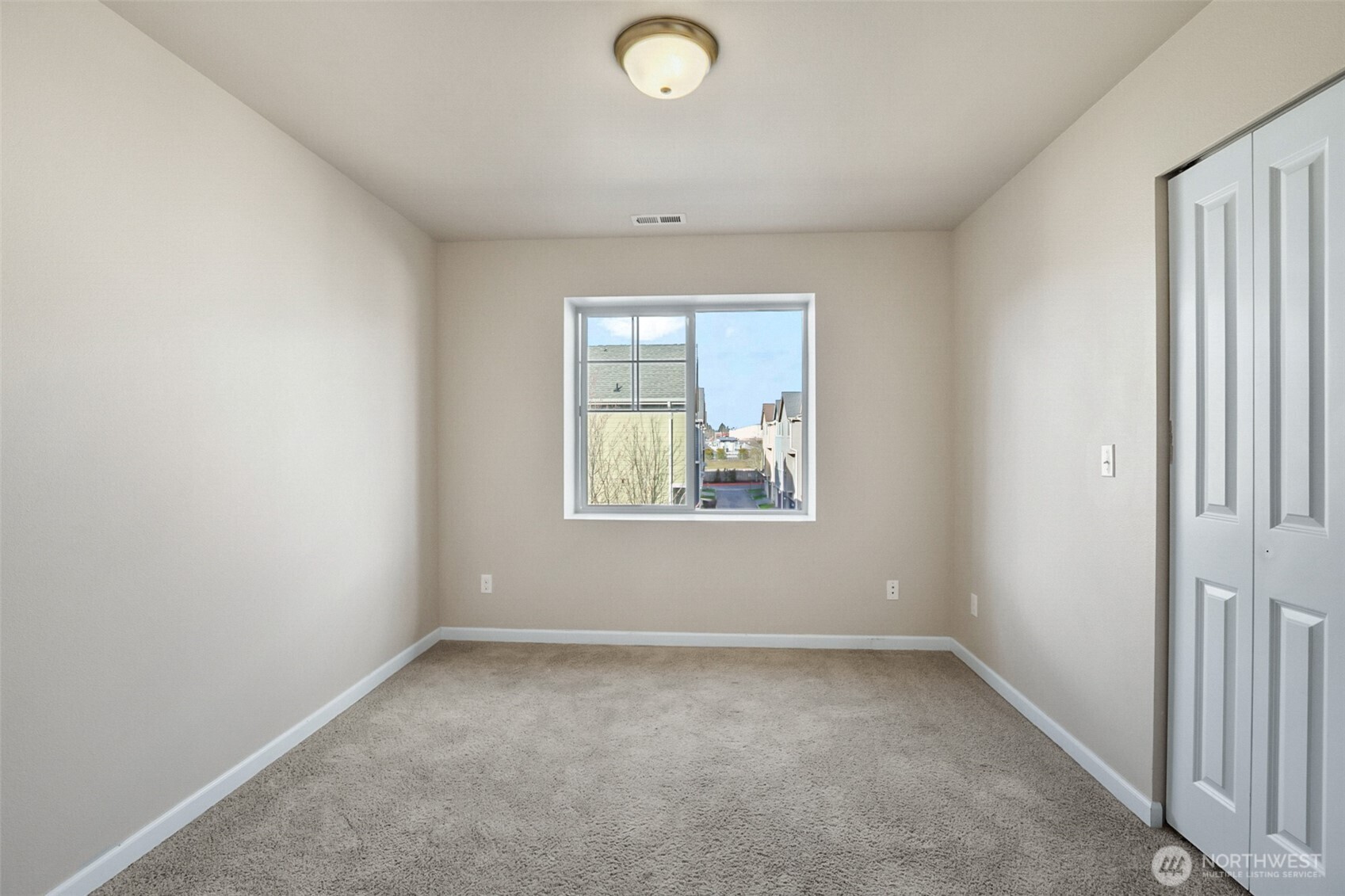 1206 100th Court SE #11, Everett, WA 98208