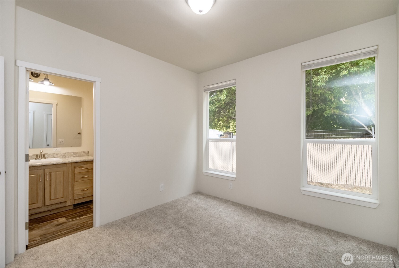 2611 S 288th Street #6, Federal Way, WA 98003-7928