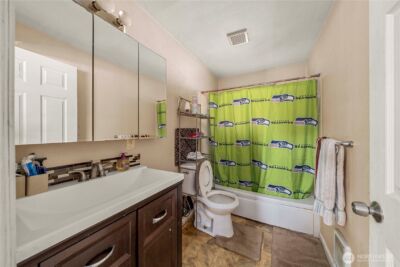 1561 S 35th Street , Tacoma, WA 98418 - Photo 17