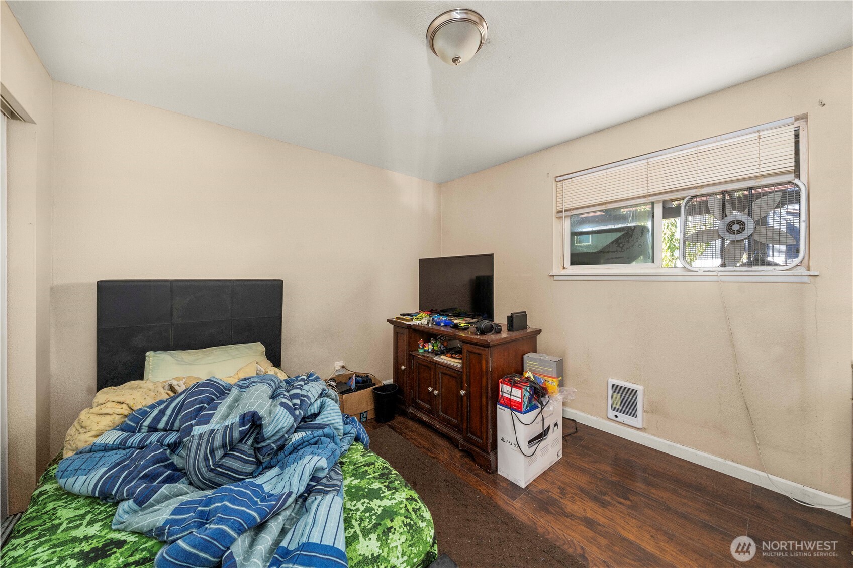 1561 S 35th Street , Tacoma, WA 98418