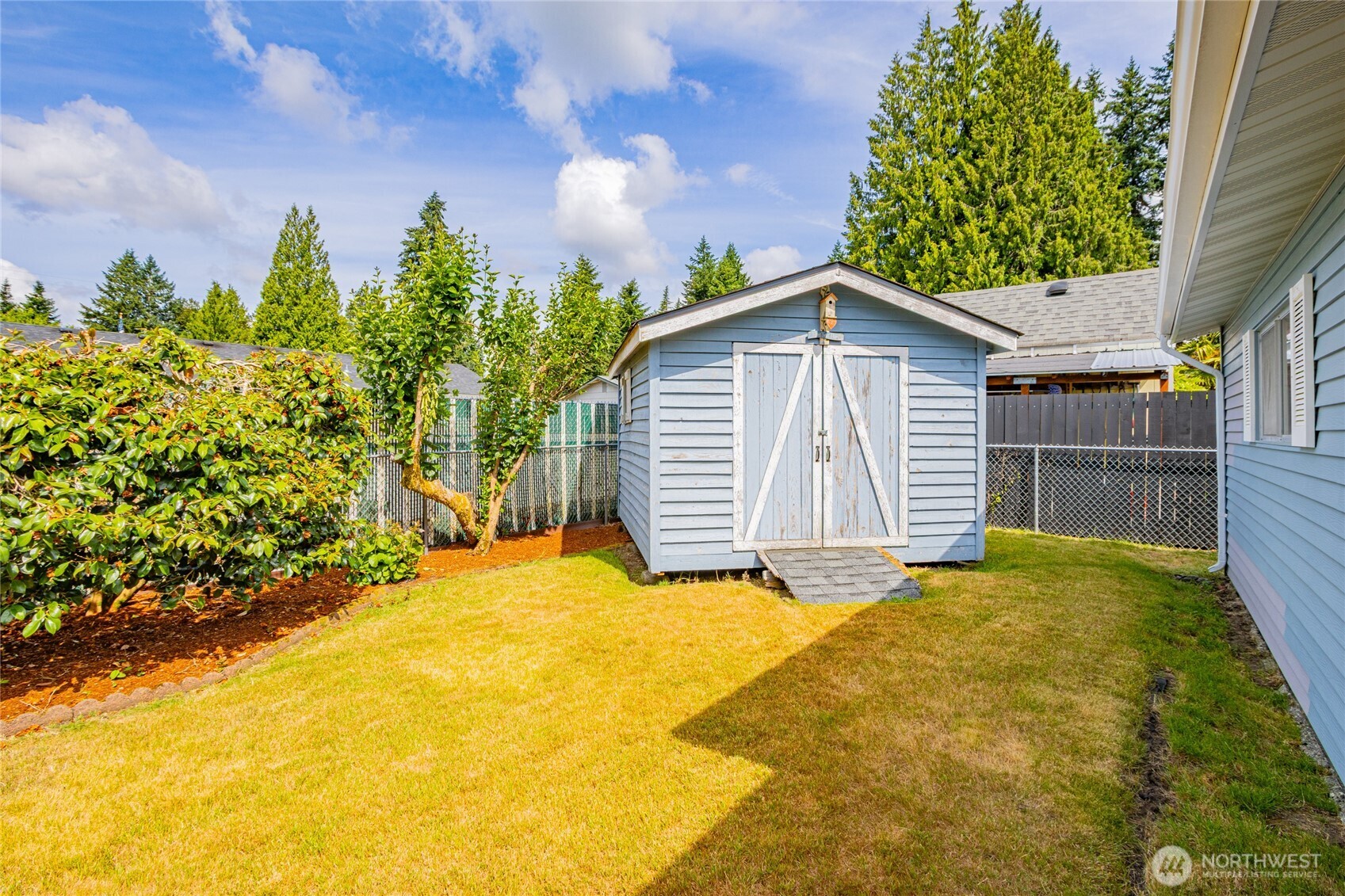 2209 Golf Club Road SE, Lacey, WA 98503