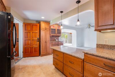 2209 Golf Club Road SE, Lacey, WA 98503 - Photo 10