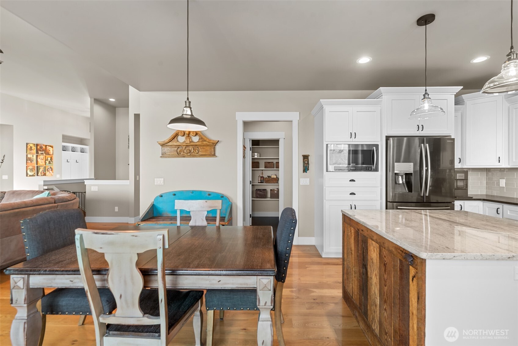 2910 N Baker Avenue , East Wenatchee, WA 98802