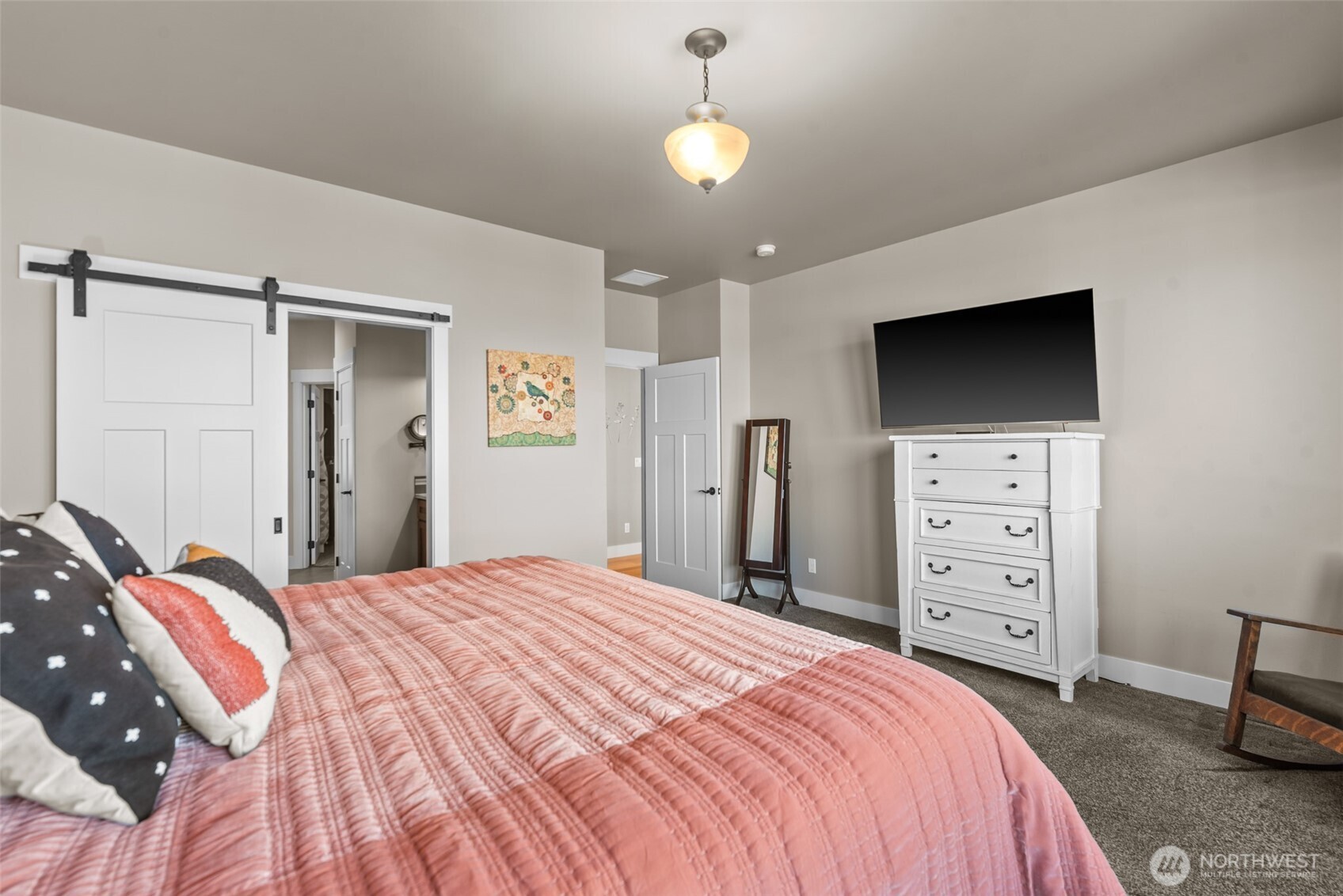 2910 N Baker Avenue , East Wenatchee, WA 98802