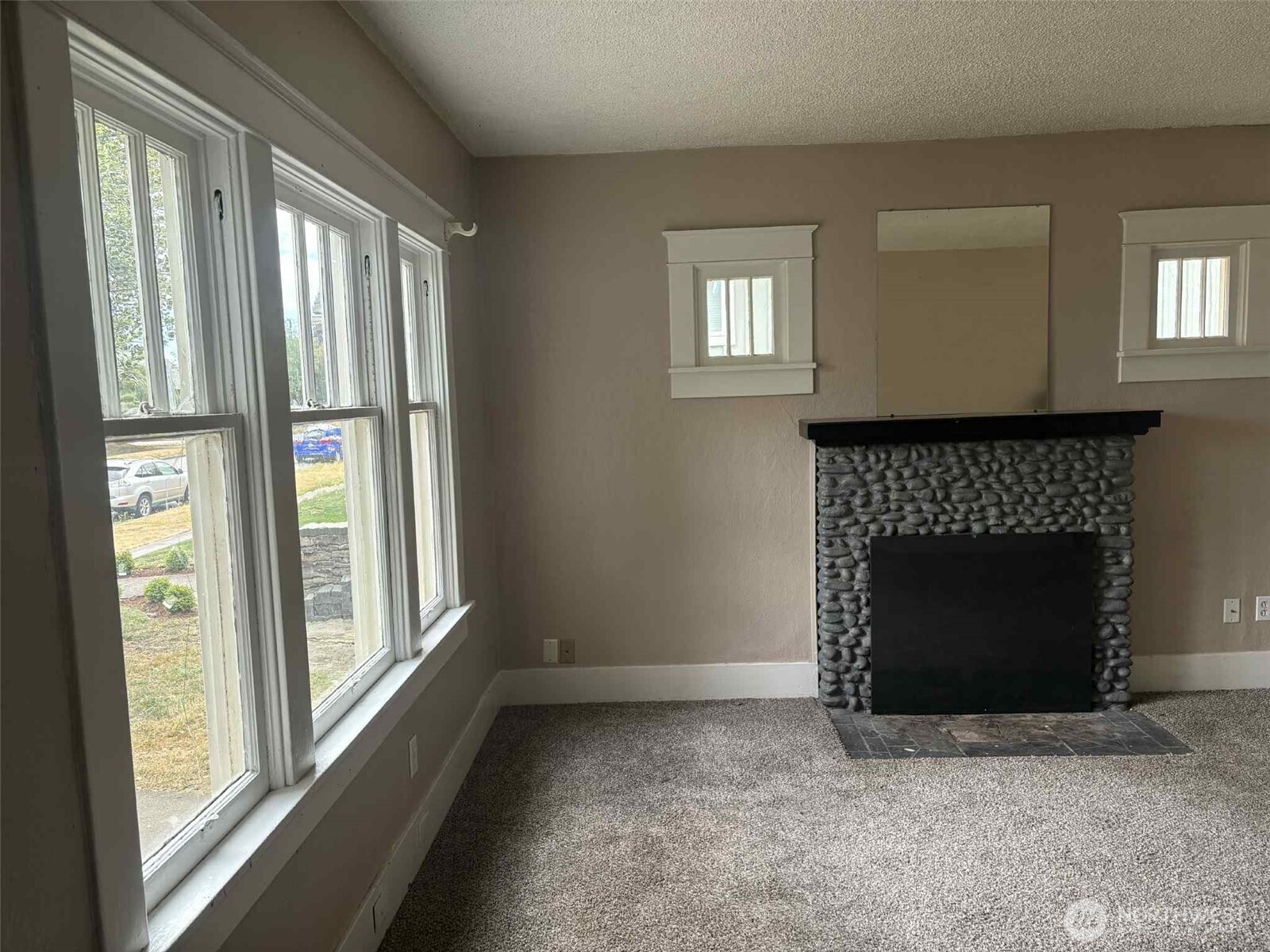 4834 S Park Avenue , Tacoma, WA 98408