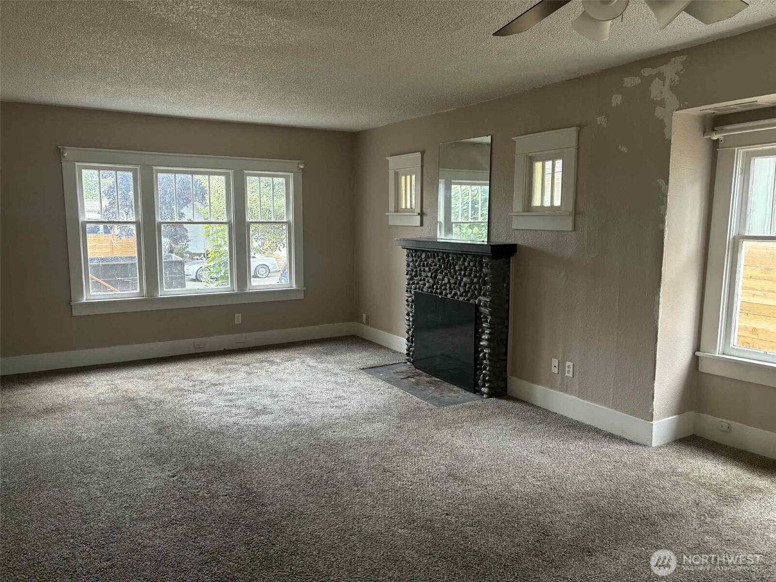 4834 S Park Avenue , Tacoma, WA 98408