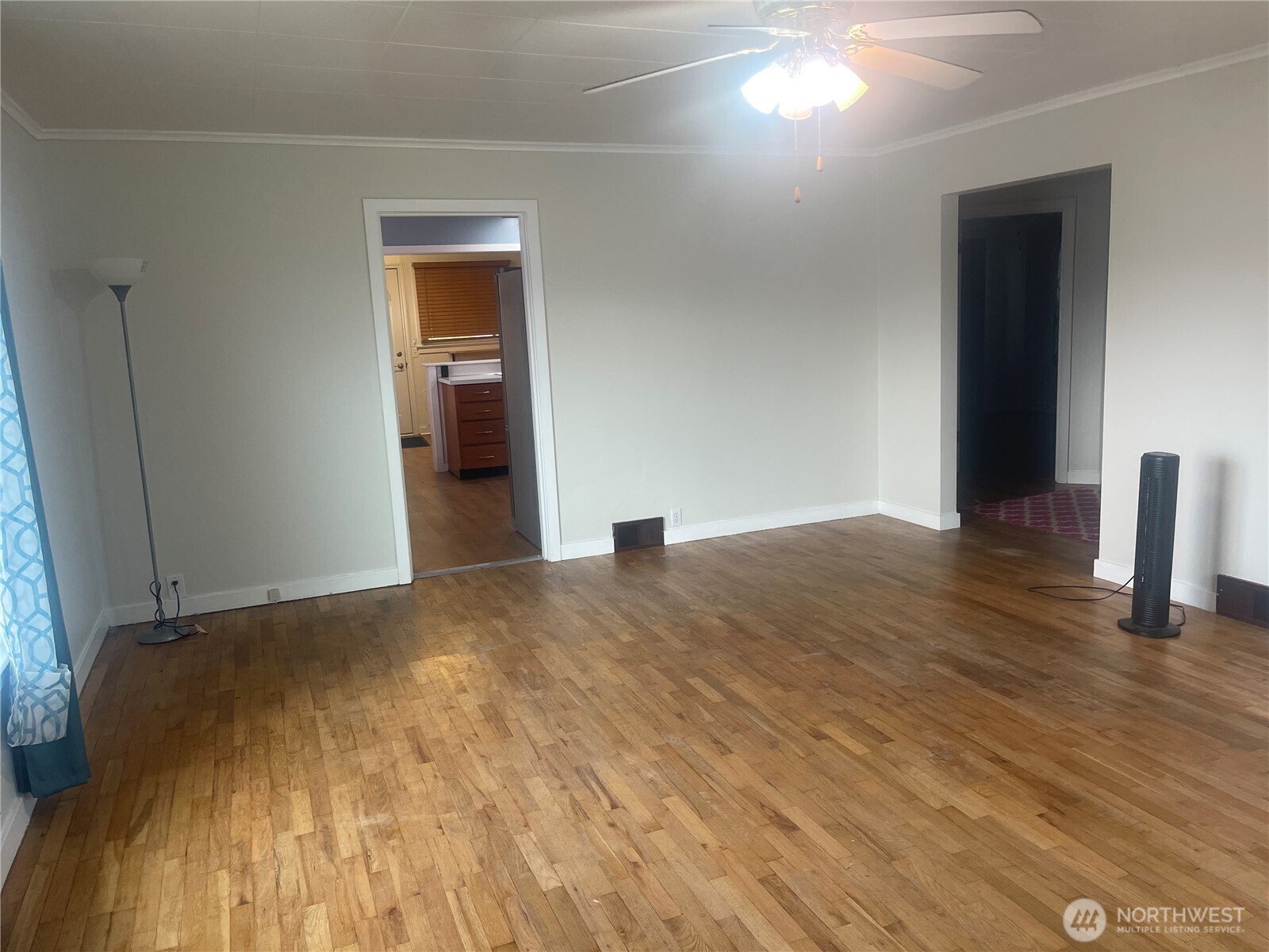 18 Cherry Avenue W, Omak, WA 98841-9707