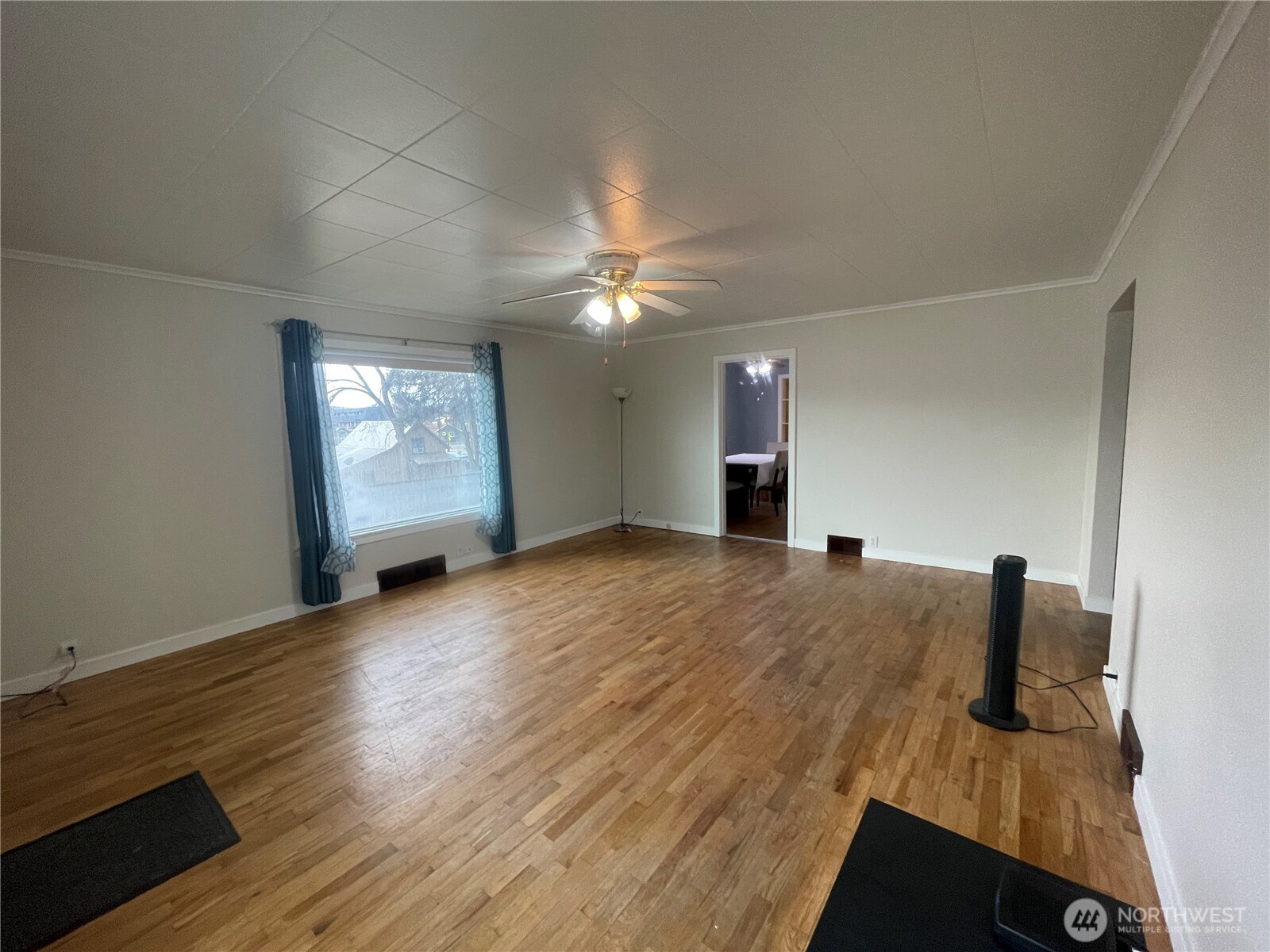 18 Cherry Avenue W, Omak, WA 98841-9707