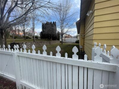 18 Cherry Avenue W, Omak, WA 98841-9707 - Photo 27