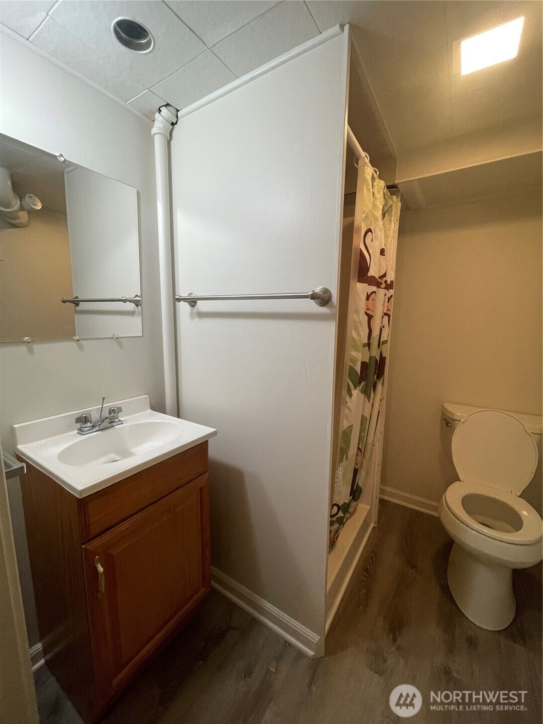 18 Cherry Avenue W, Omak, WA 98841-9707