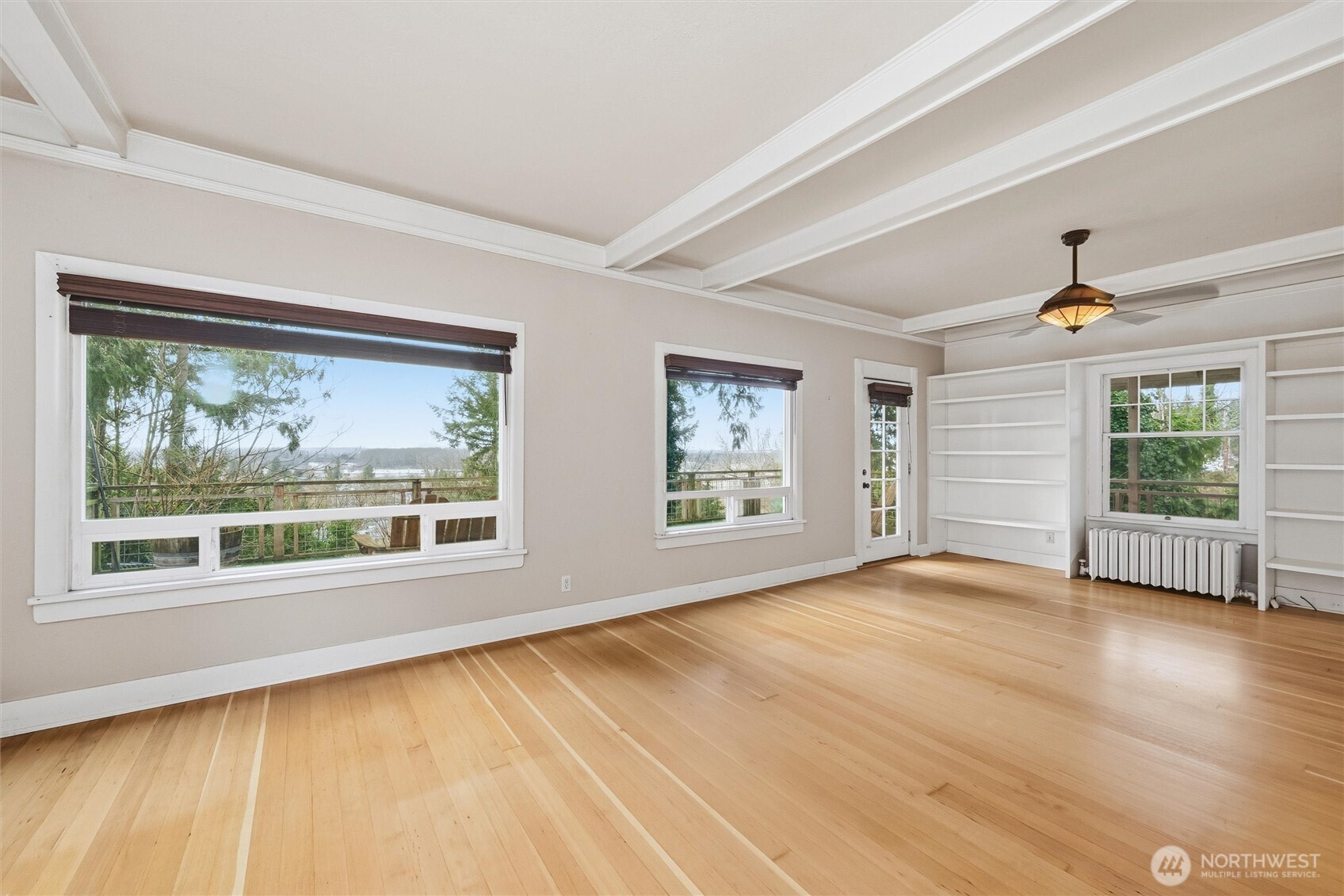 1215 S 10th Street , Mount Vernon, WA 98274