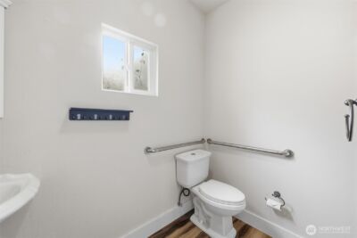 1215 S 10th Street , Mount Vernon, WA 98274 - Photo 17