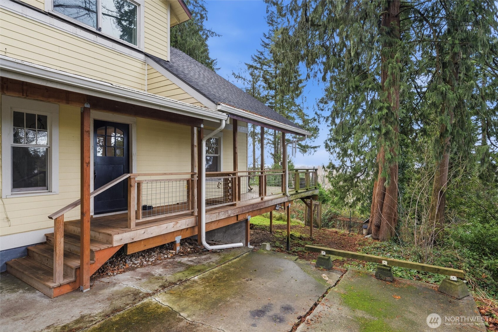 1215 S 10th Street , Mount Vernon, WA 98274