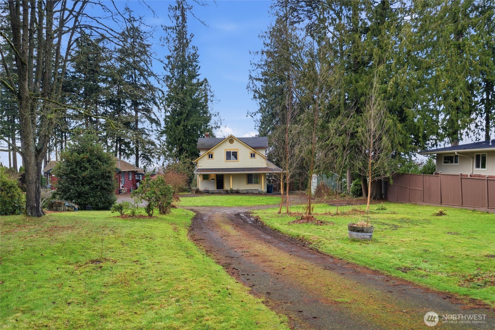 1215 S 10th Street , Mount Vernon, WA 98274