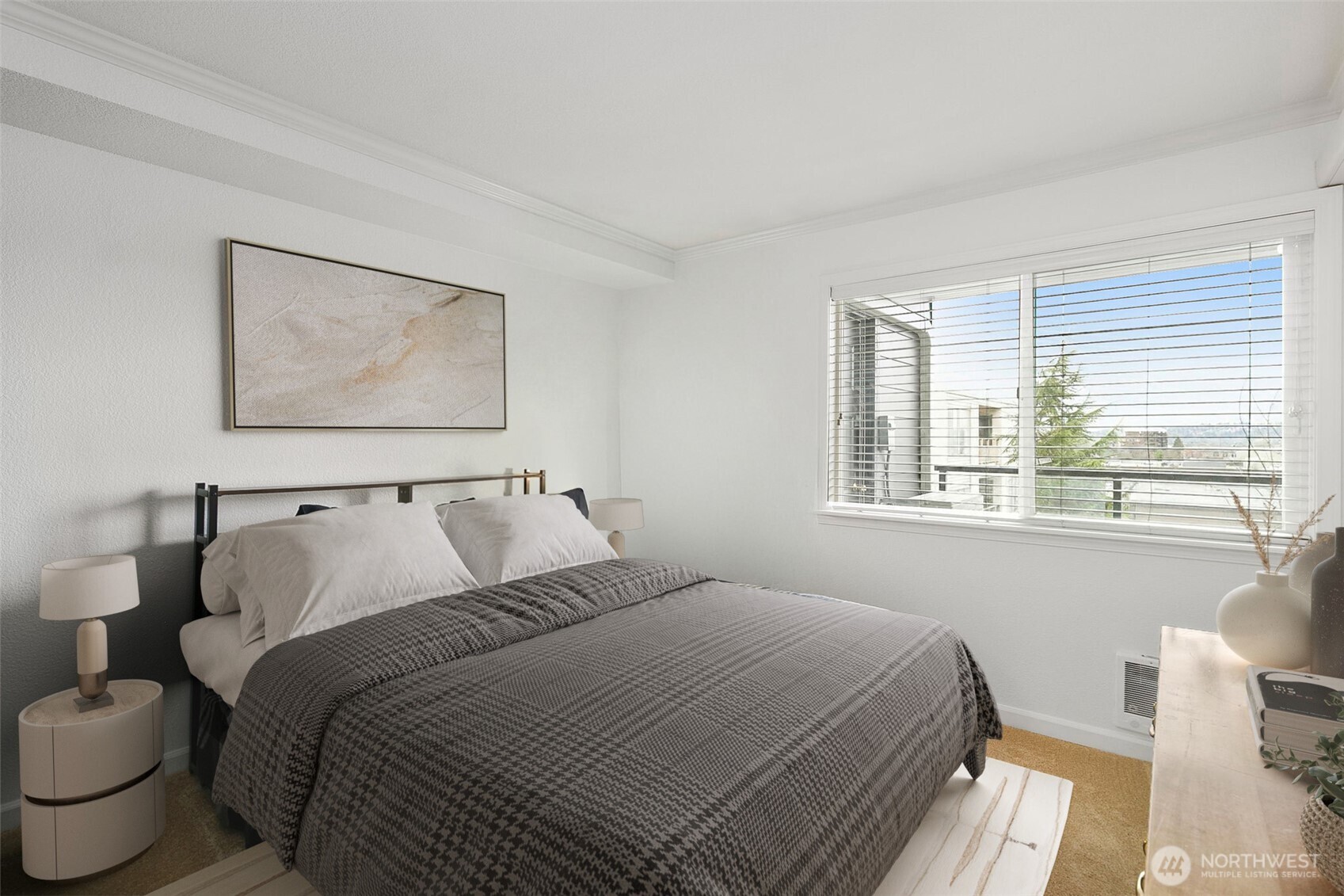 410 2nd Avenue S #207, Kirkland, WA 98033