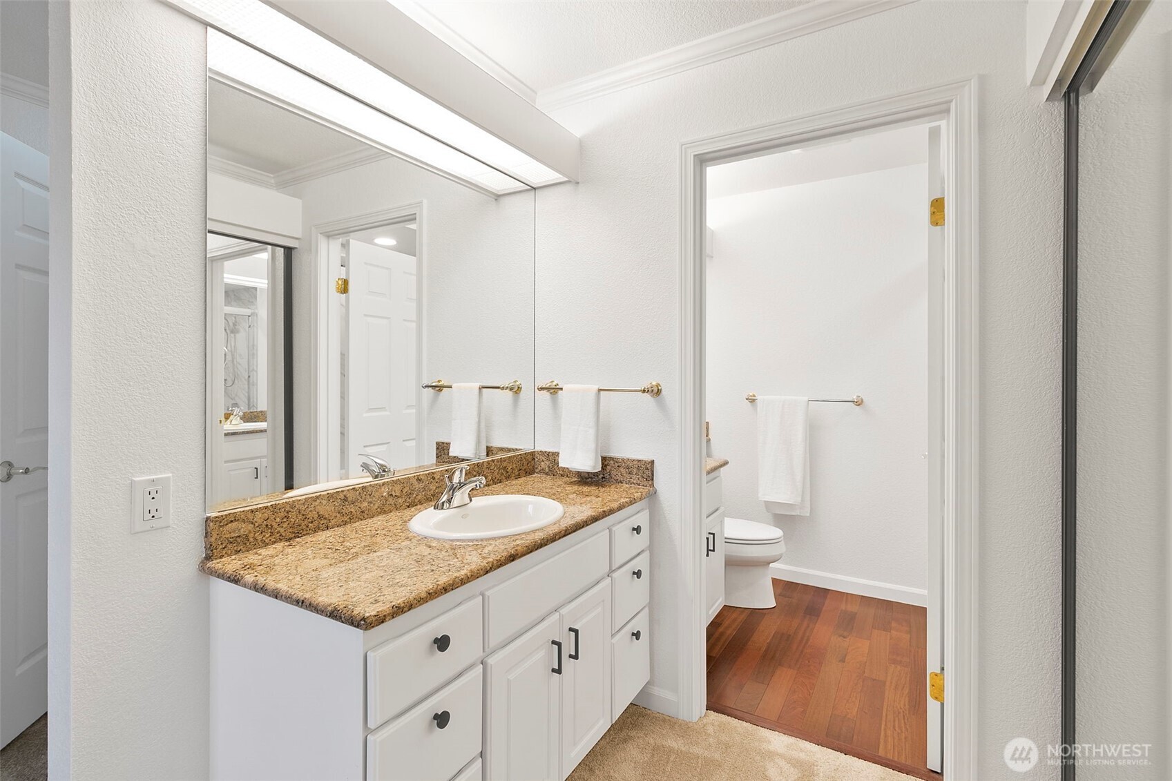 410 2nd Avenue S #207, Kirkland, WA 98033