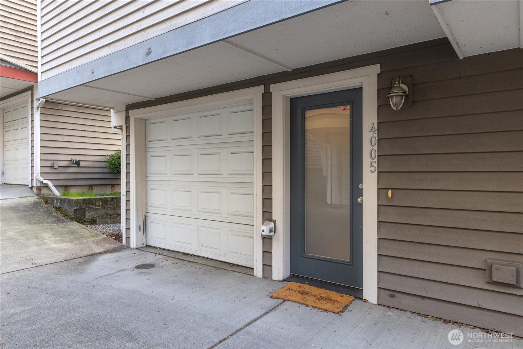 4005 7th Avenue NE, Seattle, WA 98105