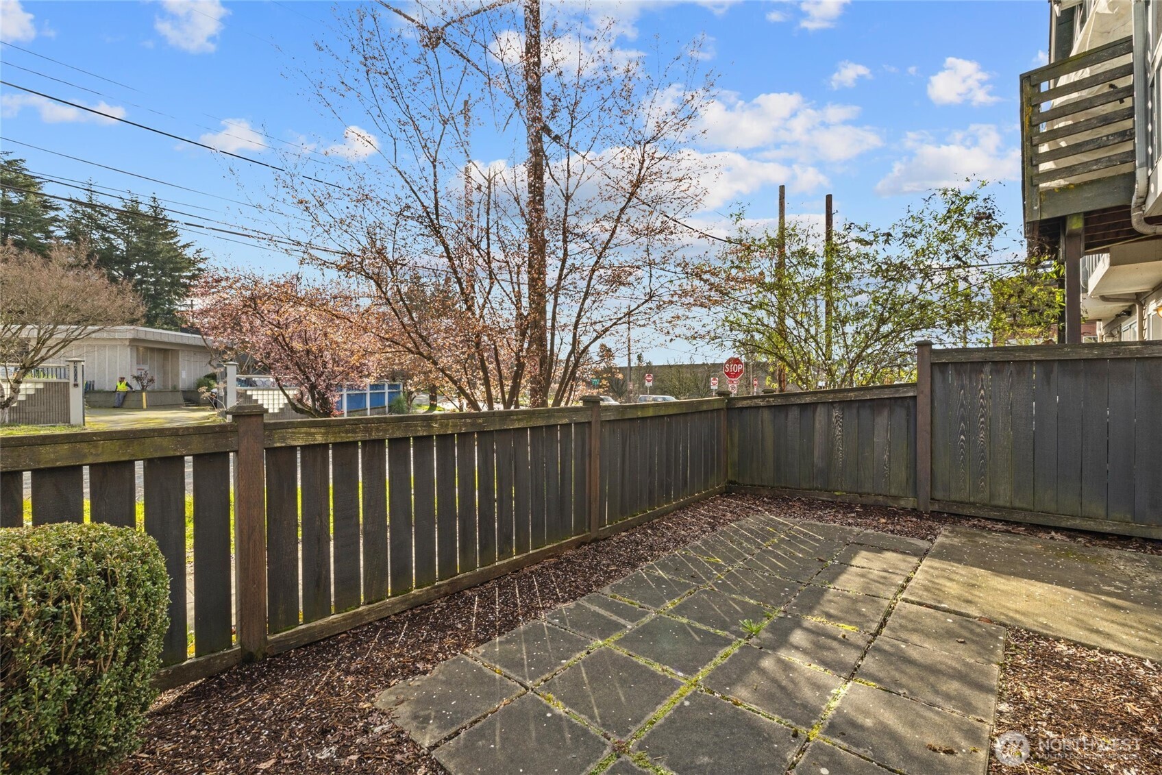 4005 7th Avenue NE, Seattle, WA 98105