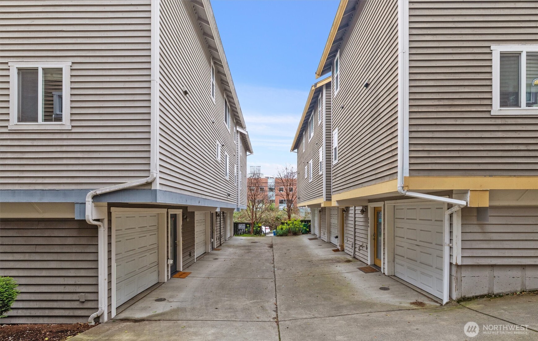 4005 7th Avenue NE, Seattle, WA 98105