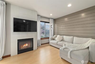 4005 7th Avenue NE, Seattle, WA 98105 - Photo 5